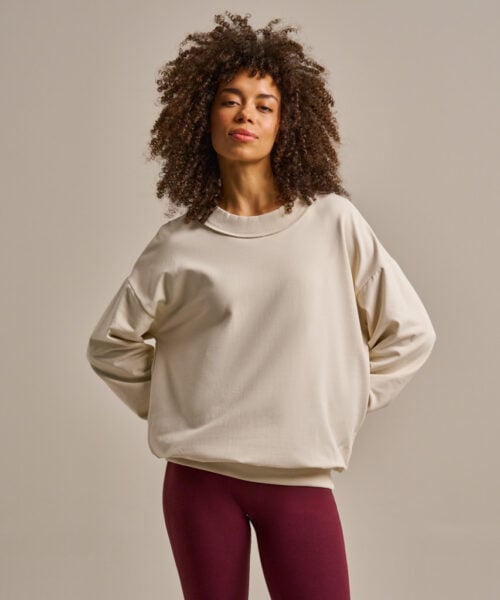 Bam2957 Studio Sweatshirt Oat Milk Clothing 2