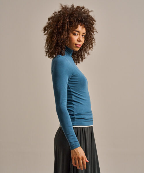 Bam2968 High Neck Top Agate Blue Clothing 3