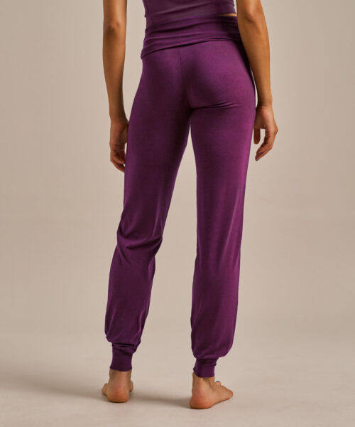 Bam320 Poise Yogi Pants Damson Clothing 3