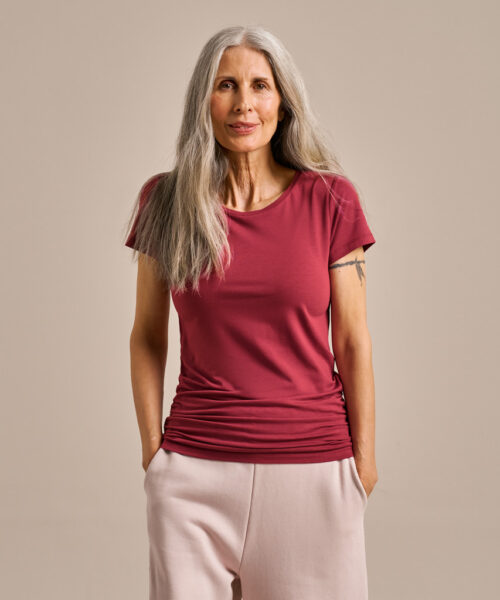 Bam846 Gathered Hem T Shirt Rose Garnet Clothing 2